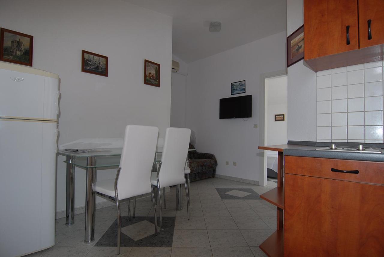Villa Natalie Omiš Exterior foto